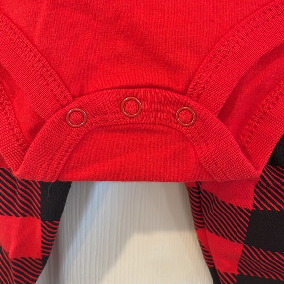 Koala baby 6-9 Months 2-Piece Matching Christmas Outfit - Picture 4 of 13